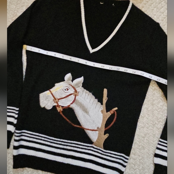 Vtg 60s Embroidered Horse Sweater - Picture 3 of 6